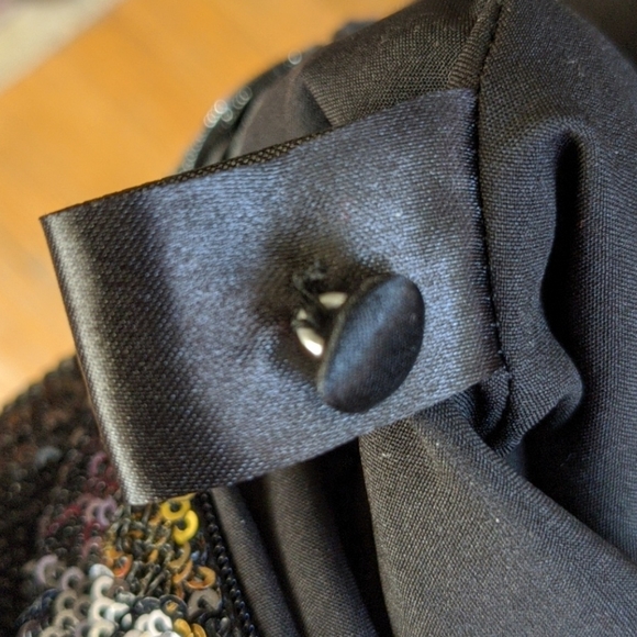 NWT Sequin Black/Gold Mini Dress, amazing for an event, Holidays and New Year - Picture 11 of 11